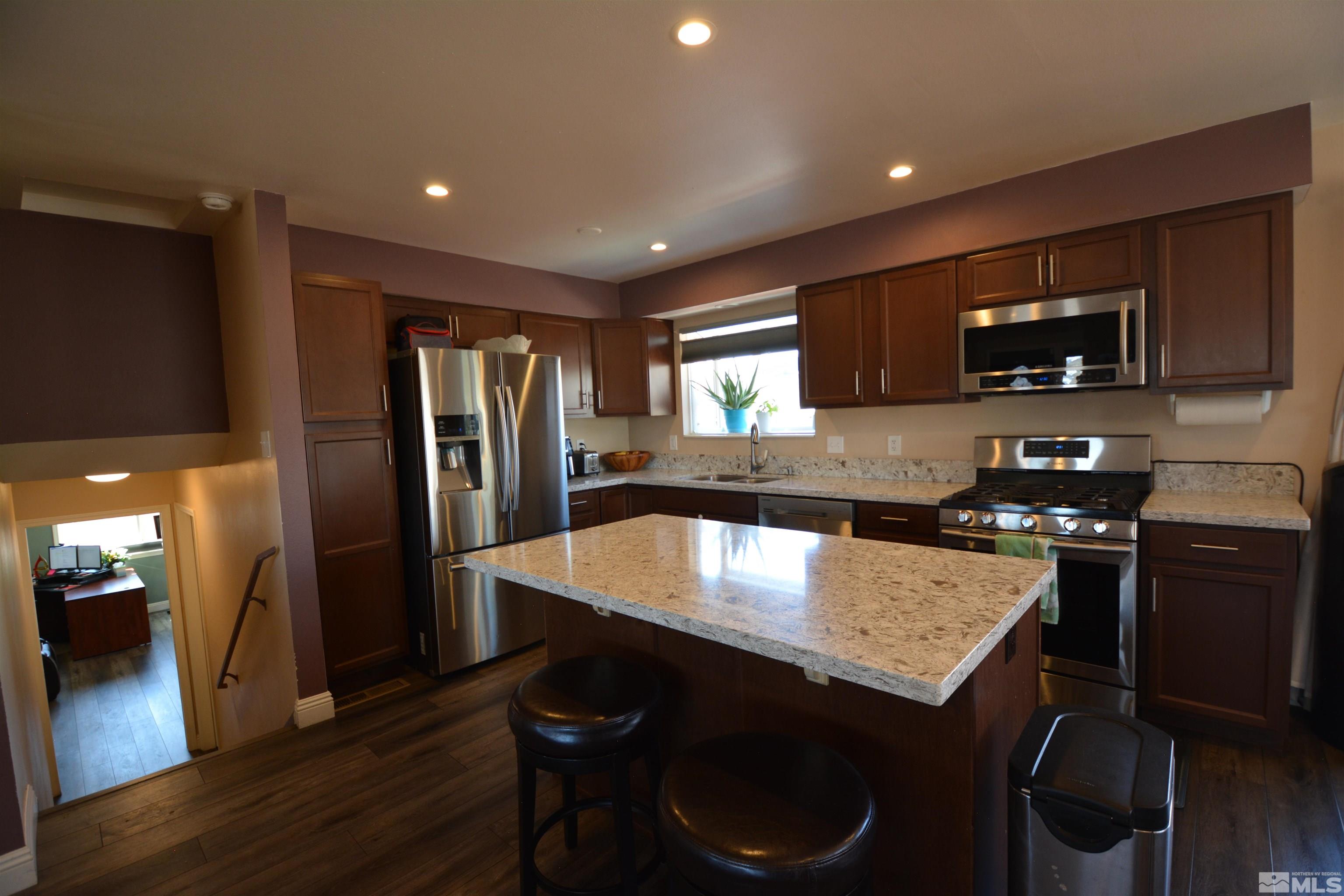 4715 Persimmon Road Reno, NV 89502 - Photo 8 of 32 Photo 8