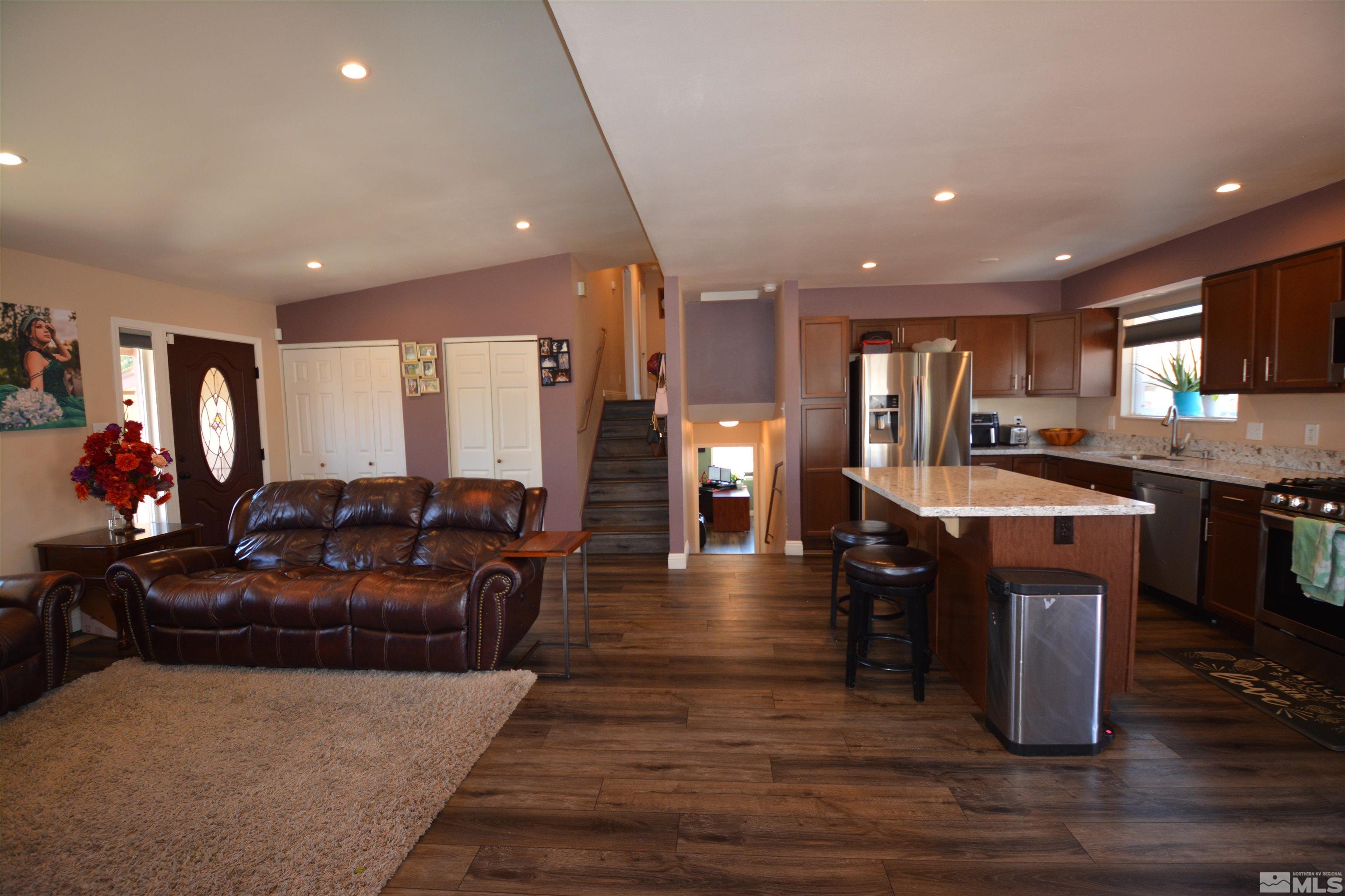 4715 Persimmon Road Reno, NV 89502 - Photo 10 of 32 Photo 10