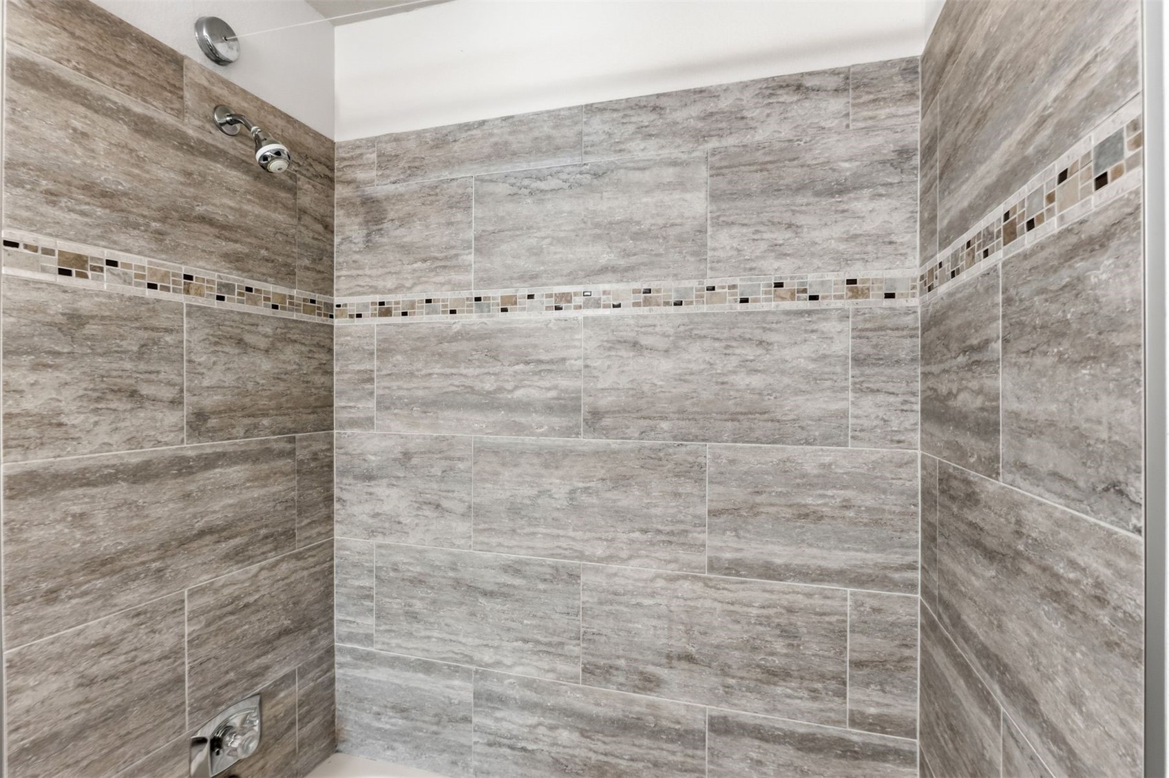 89410 Ryan Gulch Road, Unit 307 Silverthorne, CO 80498 - Photo 16 of 39