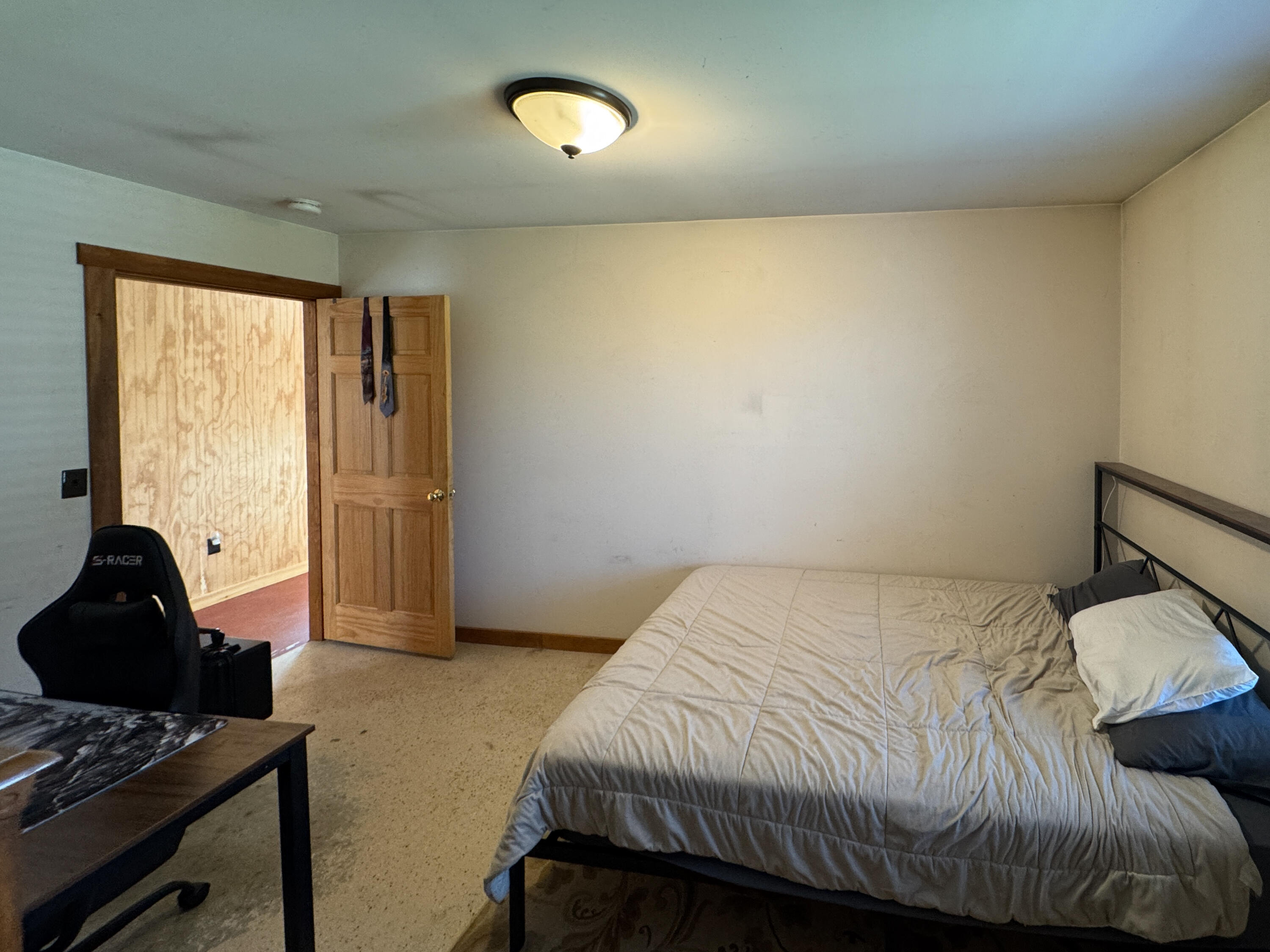 84 Steam Mill Road Robbinston, ME 04671 - Photo 52 of 96 84 STEAM MILL RD INTERIOR-107