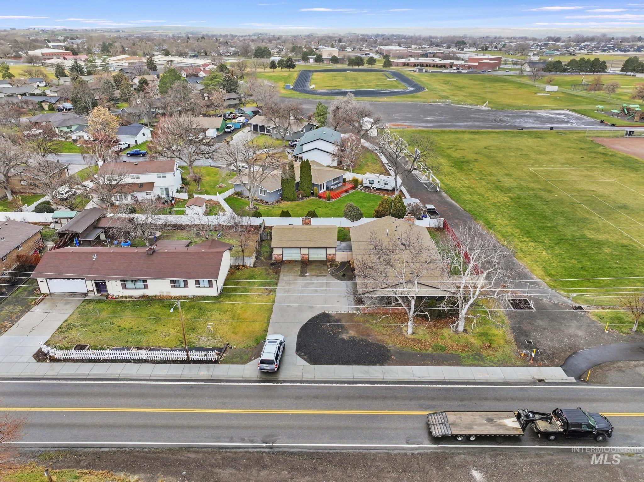 409 Clear Lakes Road Buhl, ID 83316 - Photo 32 of 43 Aerial view of residential area
