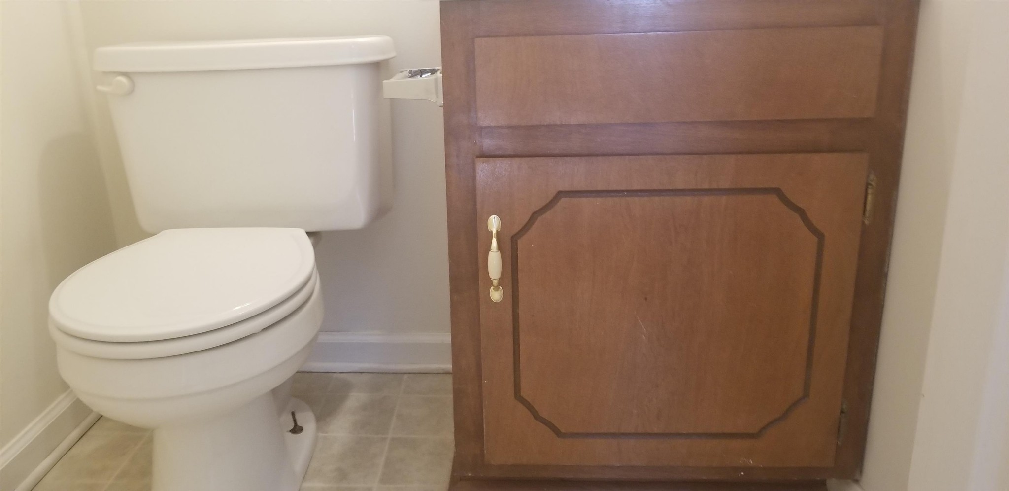 1041 Shadow Ridge Avenue Oak Grove, KY 42262 - Photo 8 of 11 a close view of a toilet in a bathroom