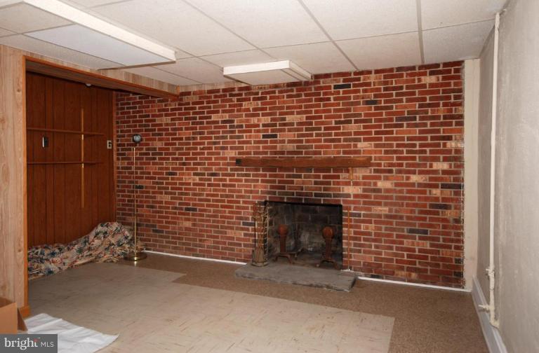 3926 Havard Street Silver Spring, MD 20906 - Photo 6 of 14 Recreation Room
