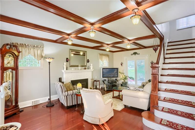 4138 Franklin Road Pittsburgh, PA 15214 - Photo 5 of 25