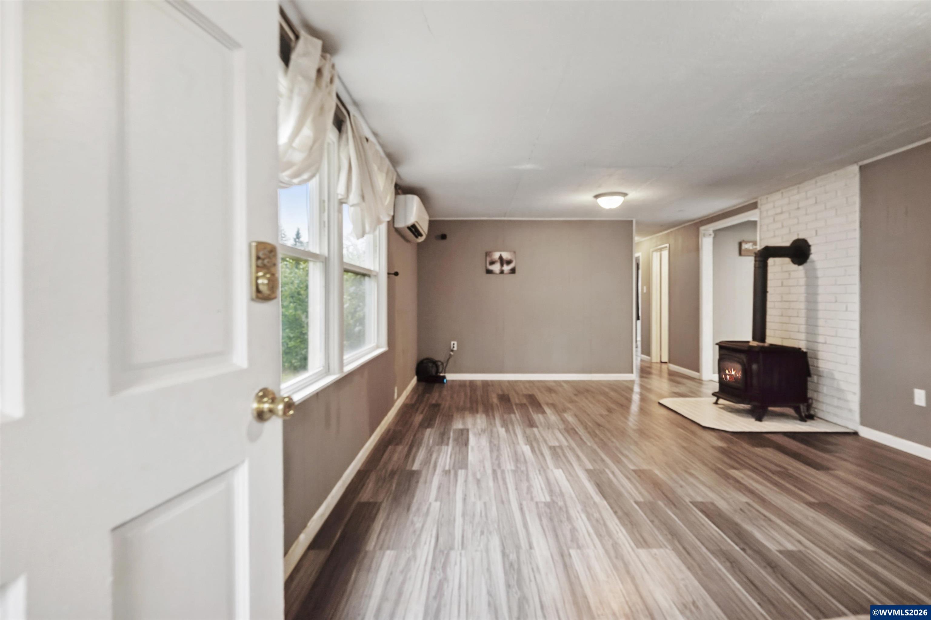 27329 Rowell Hill Road Sweet Home, OR 97386 - Photo 5 of 39