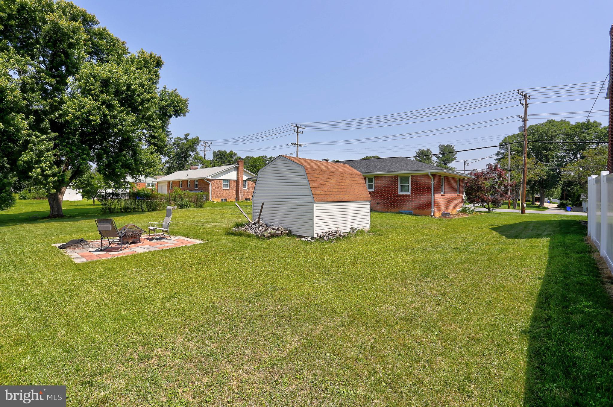 10355 Scaggsville Road Laurel, MD 20723 - Photo 31 of 41 a view of a backyard with sitting area