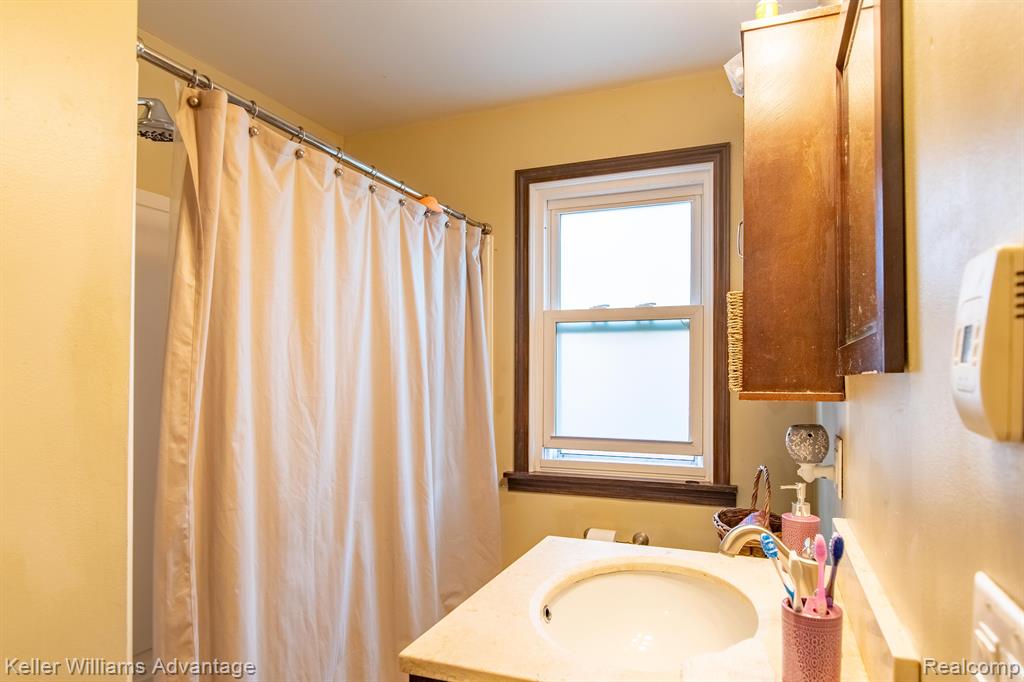 3650 North Custer Road Monroe, MI 48162 - Photo 17 of 34