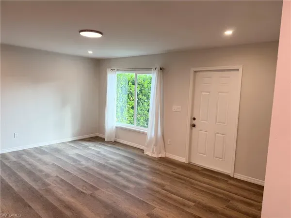 $2,100 | 3181 Poinciana Drive, Naples, FL 34105