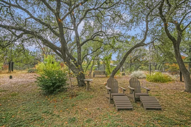 $625,000 | 5 Sumac Court, Wimberley, TX 78676