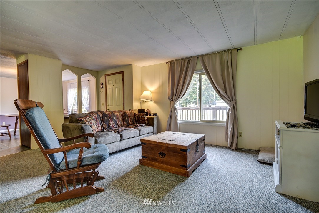 85 West Troxell Road Oak Harbor, WA 98277 - Photo 5 of 22 Gallery Image 5