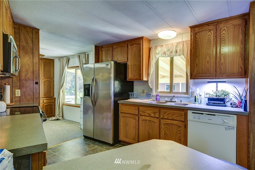 85 West Troxell Road Oak Harbor, WA 98277 - Photo 8 of 22 Gallery Image 8
