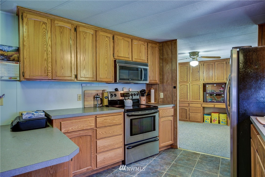 85 West Troxell Road Oak Harbor, WA 98277 - Photo 9 of 22 Gallery Image 9