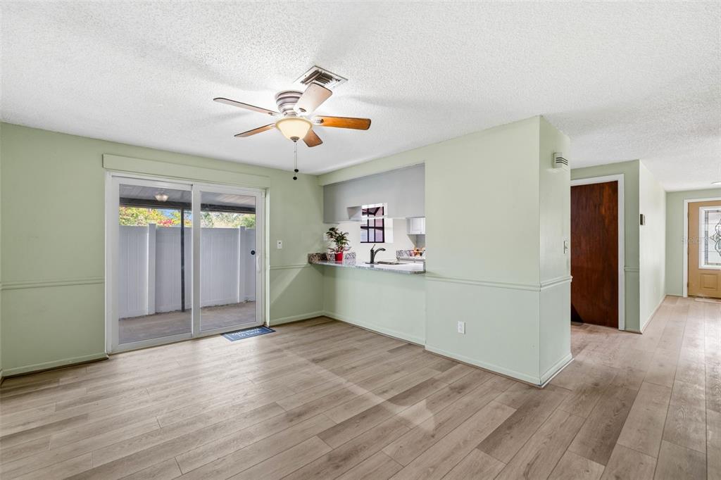 10187 122nd Avenue Largo, FL 33773 - Photo 36 of 48 a view of empty room with wooden floor