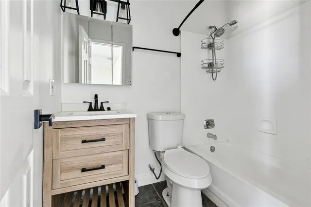 $225,000 | 5065 Oak Bayou Avenue, Marrero, LA 70072