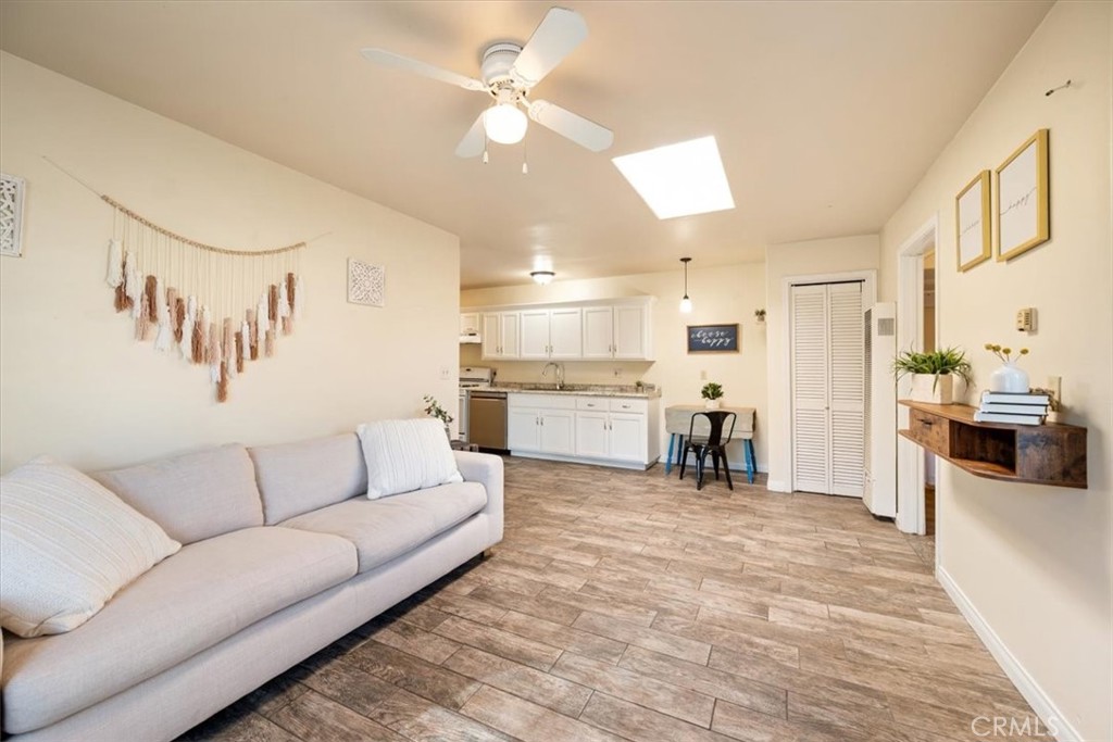 1564 Los Berros Road Arroyo Grande, CA 93420 - Photo 27 of 52 Guest House Living Room