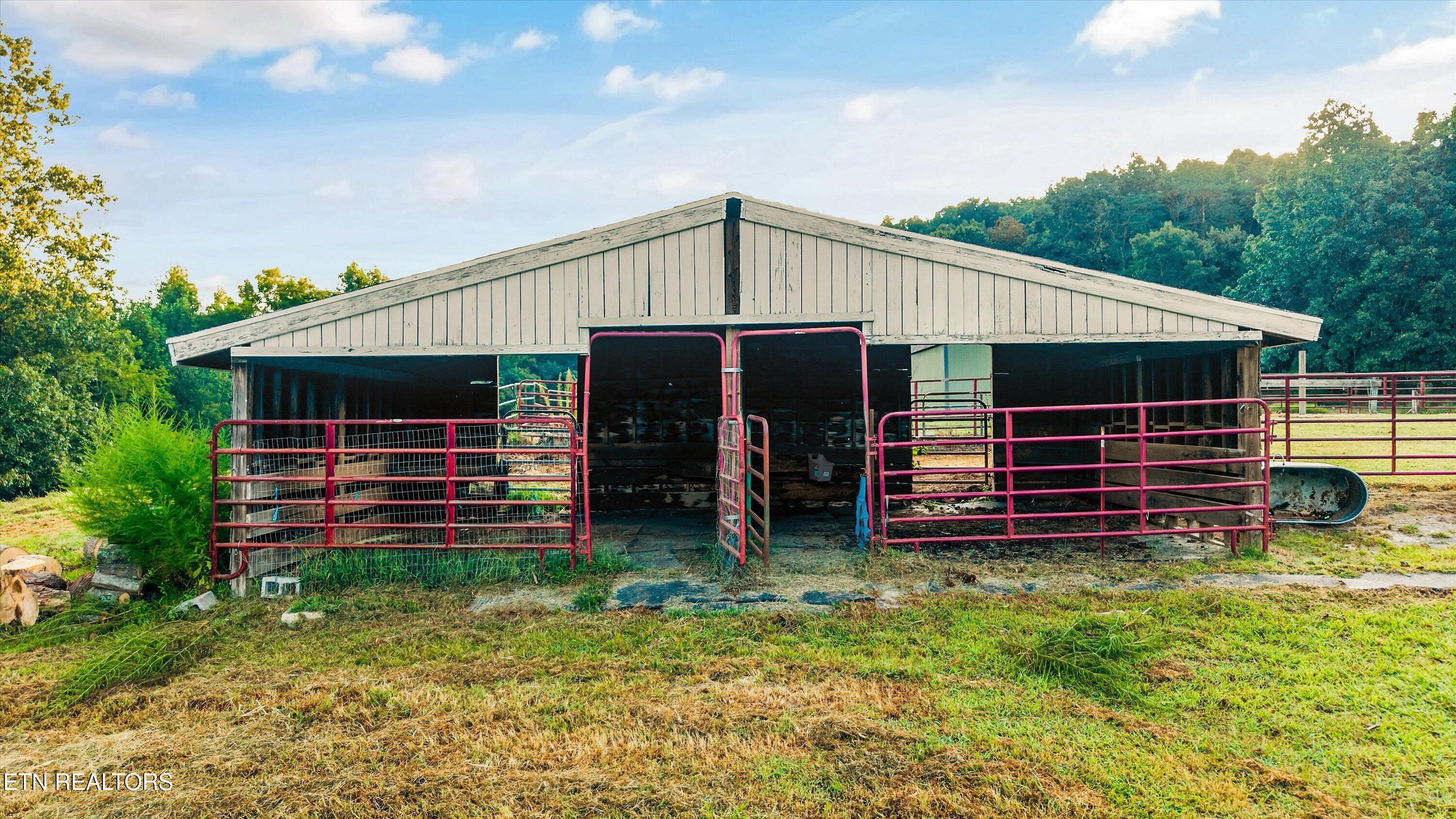 340 Pattie Gap Road Philadelphia, TN 37846 - Photo 38 of 44 38-340 Pattie Gap Rd 12
