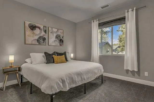 $969,000 | 2395 South Polaris Way, Flagstaff, AZ 86001