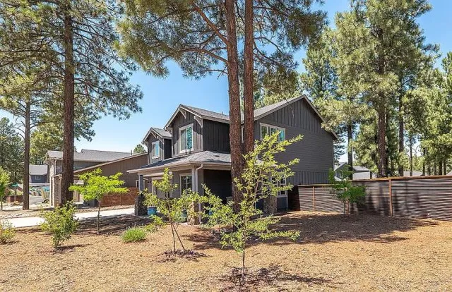 $969,000 | 2395 South Polaris Way, Flagstaff, AZ 86001