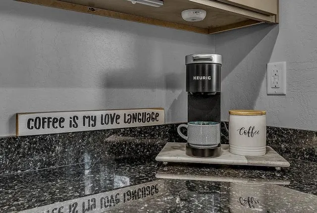 $969,000 | 2395 South Polaris Way, Flagstaff, AZ 86001