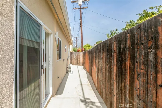 $3,800 | 914 A Geneva Street, Glendale, CA 91207