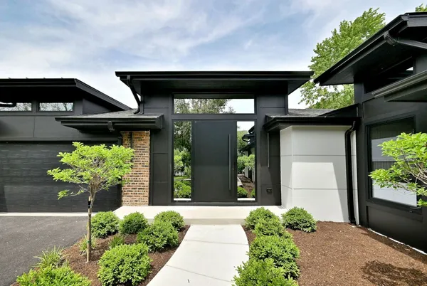 $1,998,000 | 3460 Whirlaway Drive, Northbrook, IL 60062