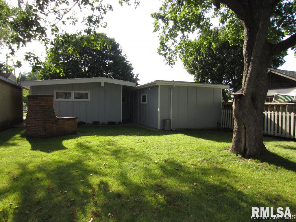 3014 2nd Springfield, IL 62703 - Photo 3 of 11