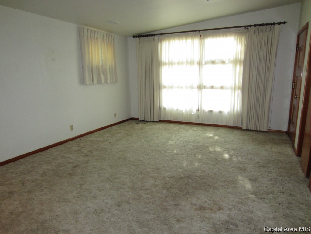 3014 2nd Springfield, IL 62703 - Photo 6 of 11