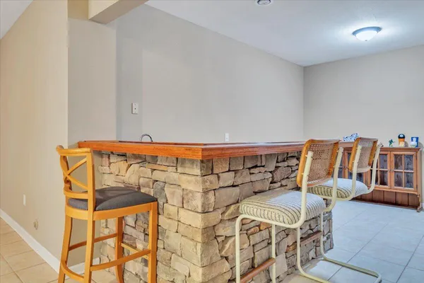 $475,000 | 132 Pointe O Woods Drive, Huddleston, VA 24104