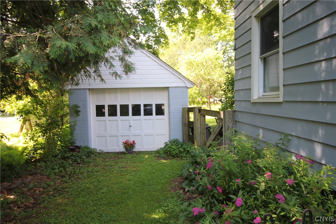 44 Lebanon Street Hamilton, NY 13346 - Photo 4 of 40 One car garage