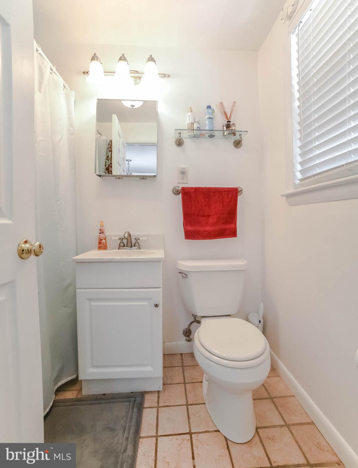 24496 Half Pone Point Road Hollywood, MD 20636 - Photo 45 of 53 Full bath with tile flooring