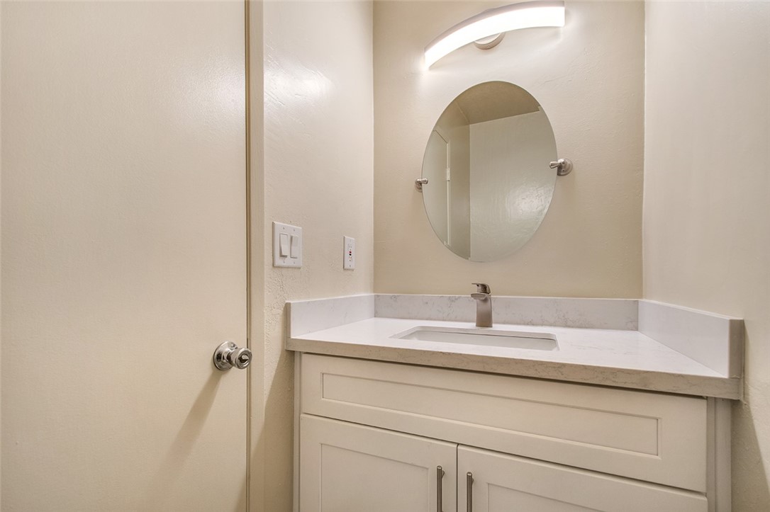 325 Encino Lane, Unit B San Clemente, CA 92672 - Photo 12 of 13 Another Remodeled Bathrom