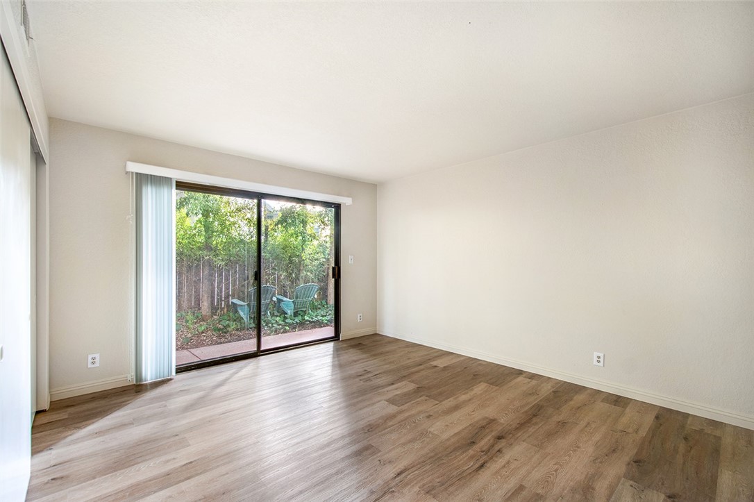 325 Encino Lane, Unit B San Clemente, CA 92672 - Photo 9 of 13 Main Level Bedroom