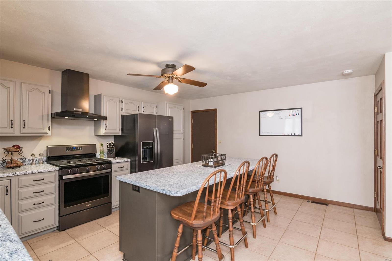 973 Weathervane Lane Troy, IL 62294 - Photo 11 of 25 Gallery Image 11