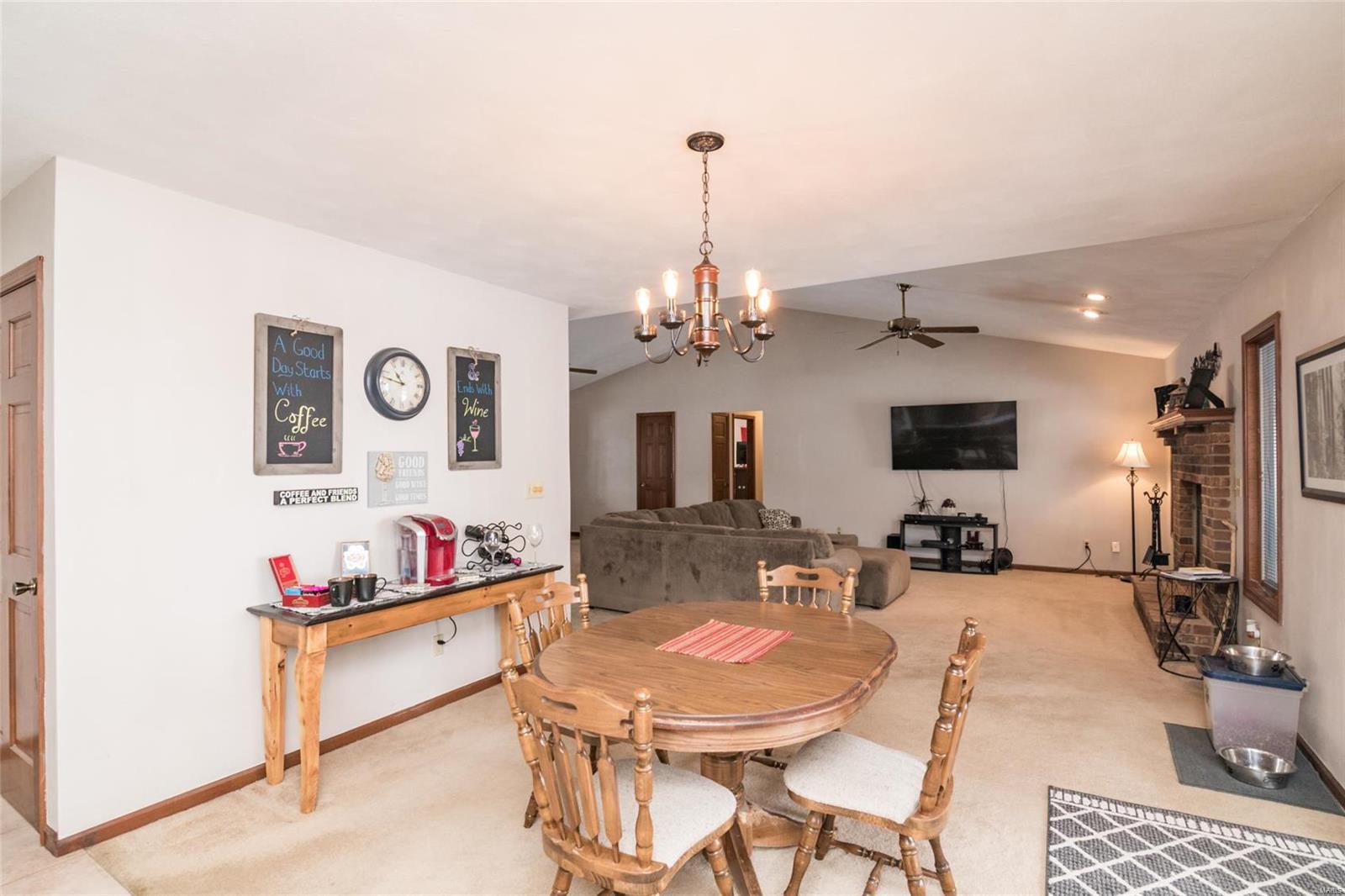 973 Weathervane Lane Troy, IL 62294 - Photo 13 of 25 Gallery Image 13