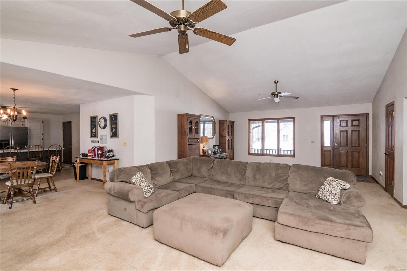 973 Weathervane Lane Troy, IL 62294 - Photo 4 of 25 Gallery Image 4