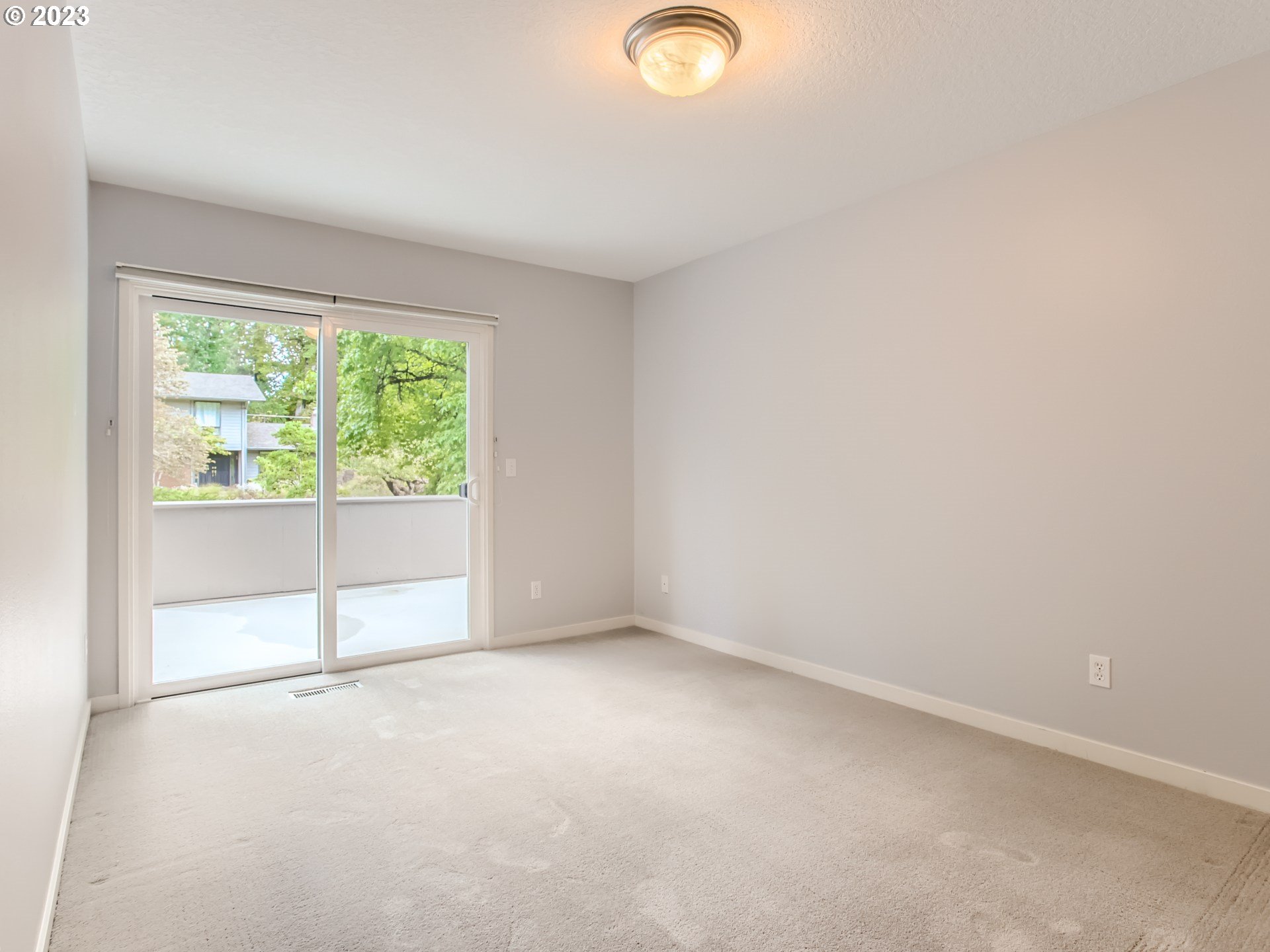 5125 Southwest Richenberg Court Portland, OR 97239 - Photo 16 of 44 Bedroom