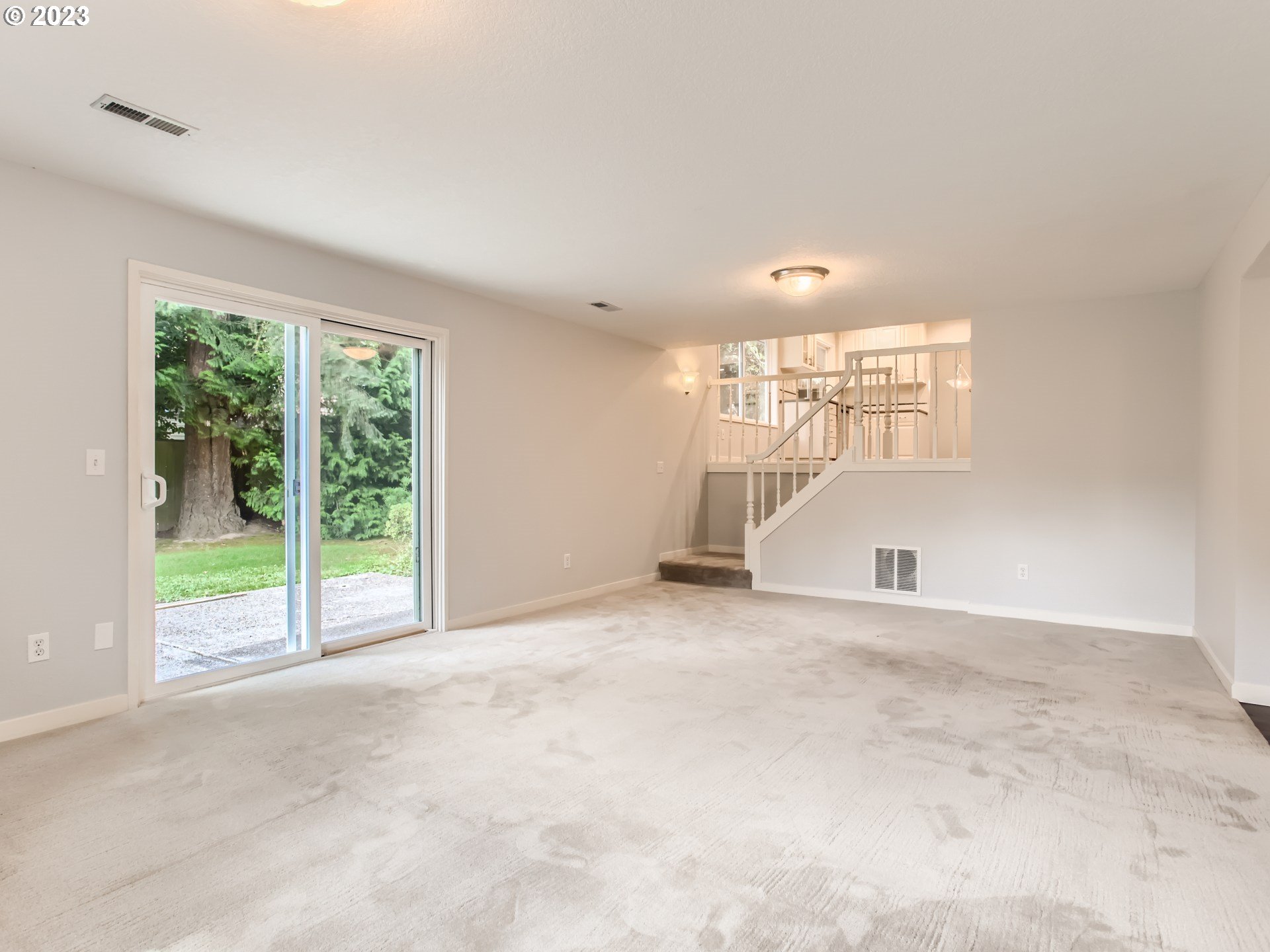 5125 Southwest Richenberg Court Portland, OR 97239 - Photo 20 of 44 Family Room