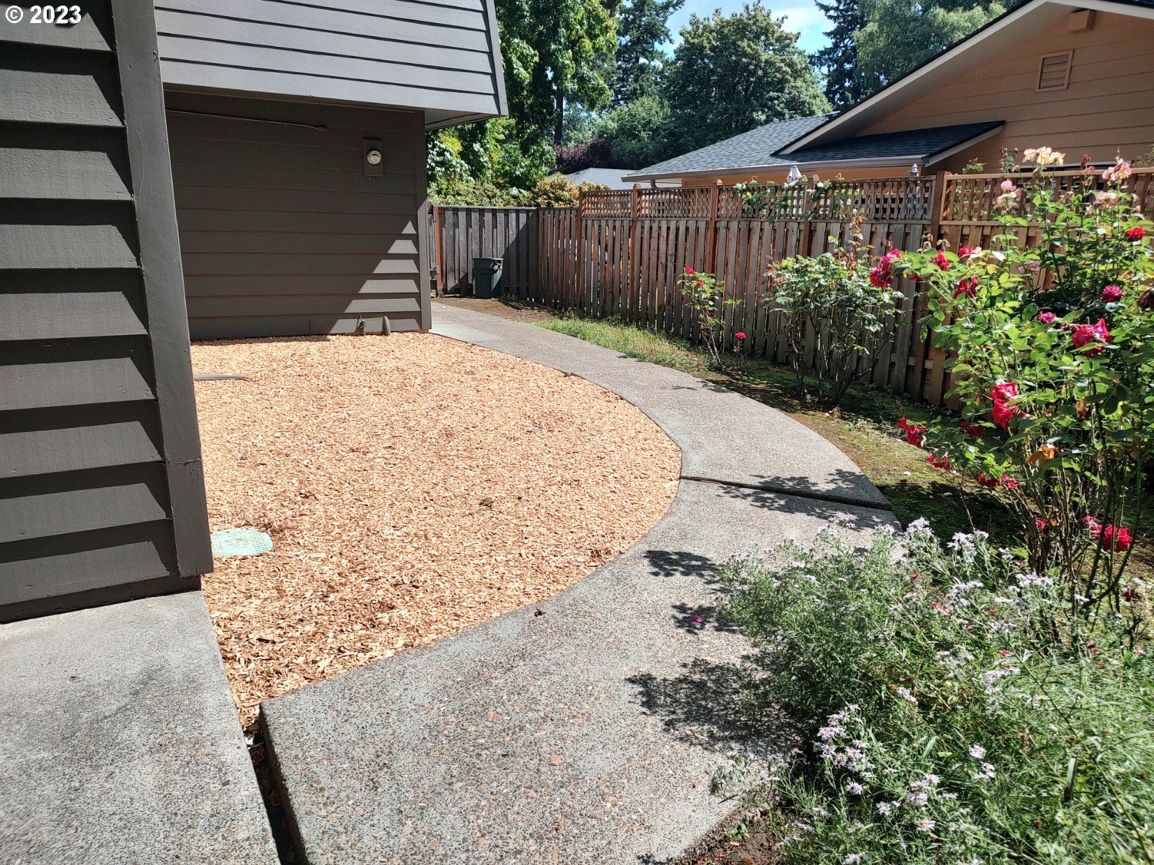 5125 Southwest Richenberg Court Portland, OR 97239 - Photo 31 of 44 Yard