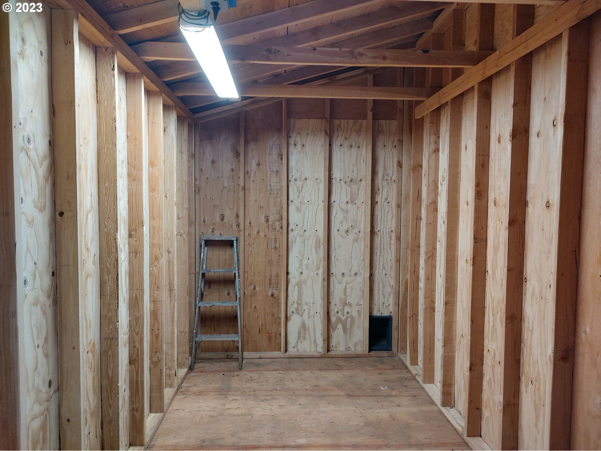 5125 Southwest Richenberg Court Portland, OR 97239 - Photo 33 of 44 Tool Shed