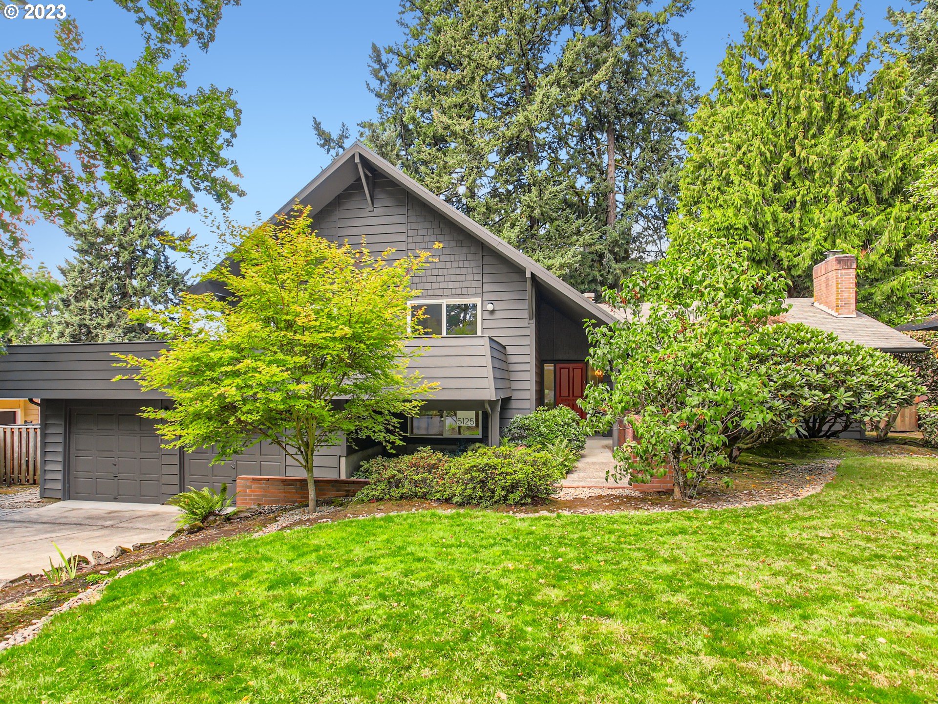 5125 Southwest Richenberg Court Portland, OR 97239 - Photo 42 of 44 Gallery Image 42
