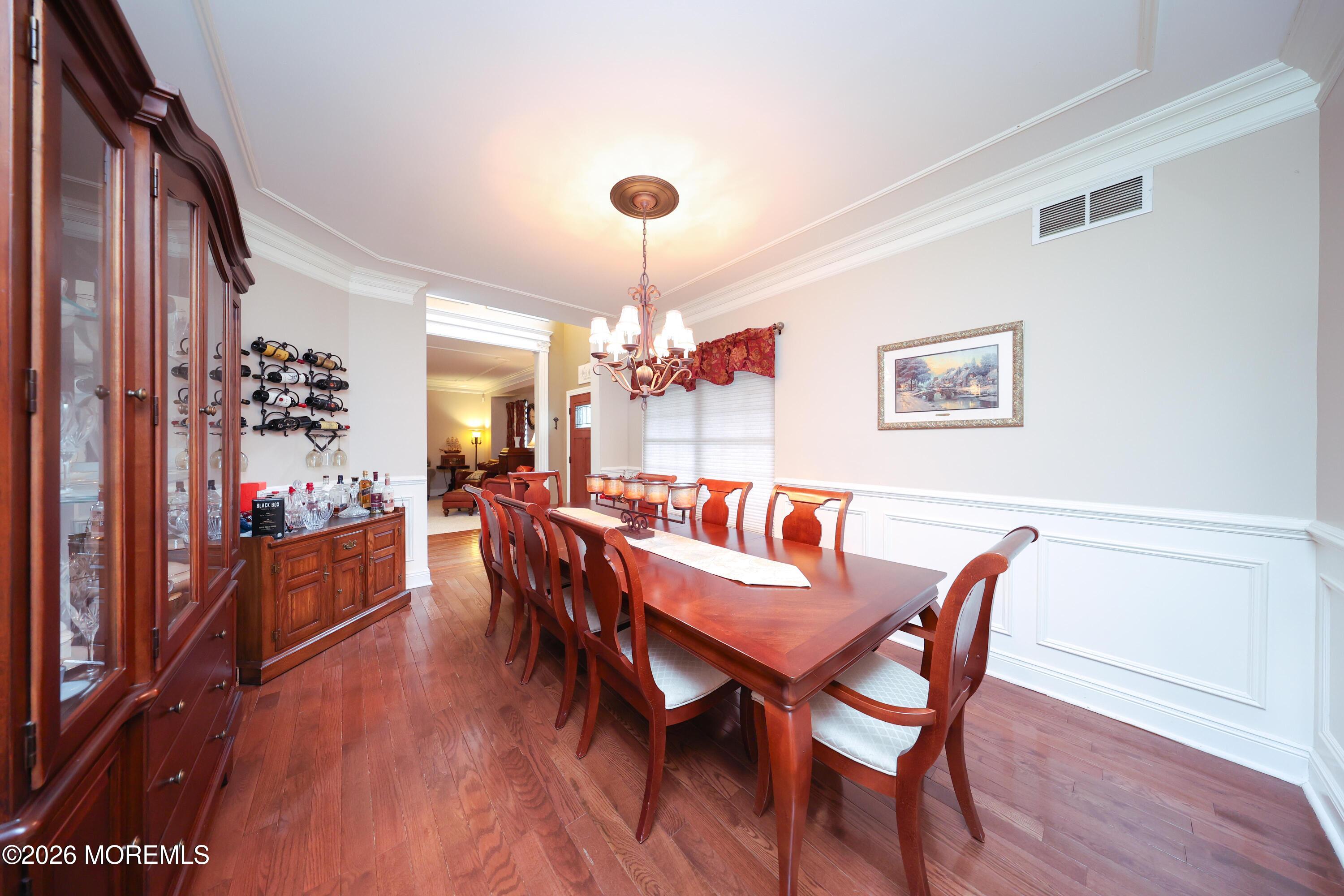 8 Clearbrook Court Howell, NJ 07731 - Photo 13 of 62 IMG_1212