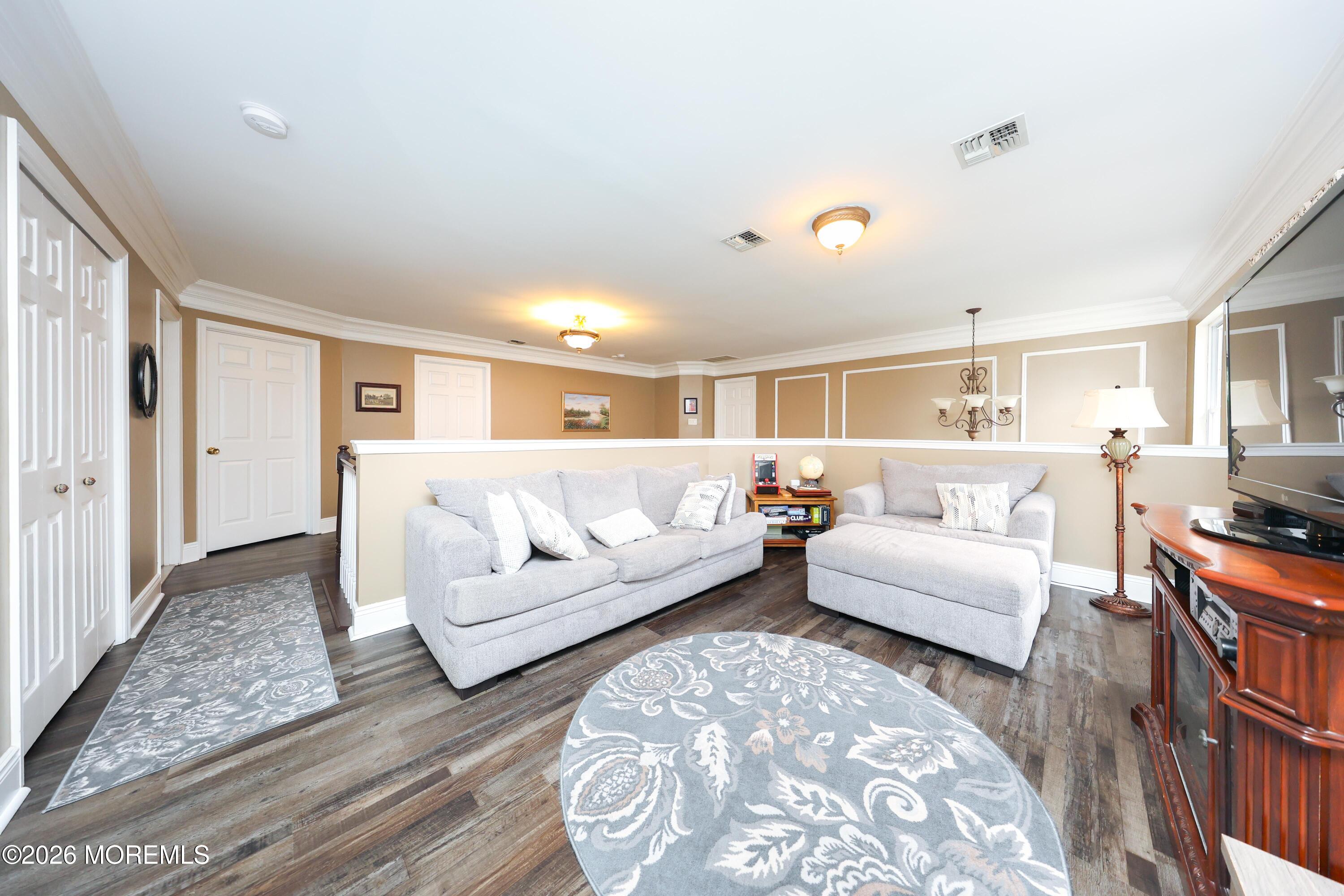 8 Clearbrook Court Howell, NJ 07731 - Photo 39 of 62 IMG_1314