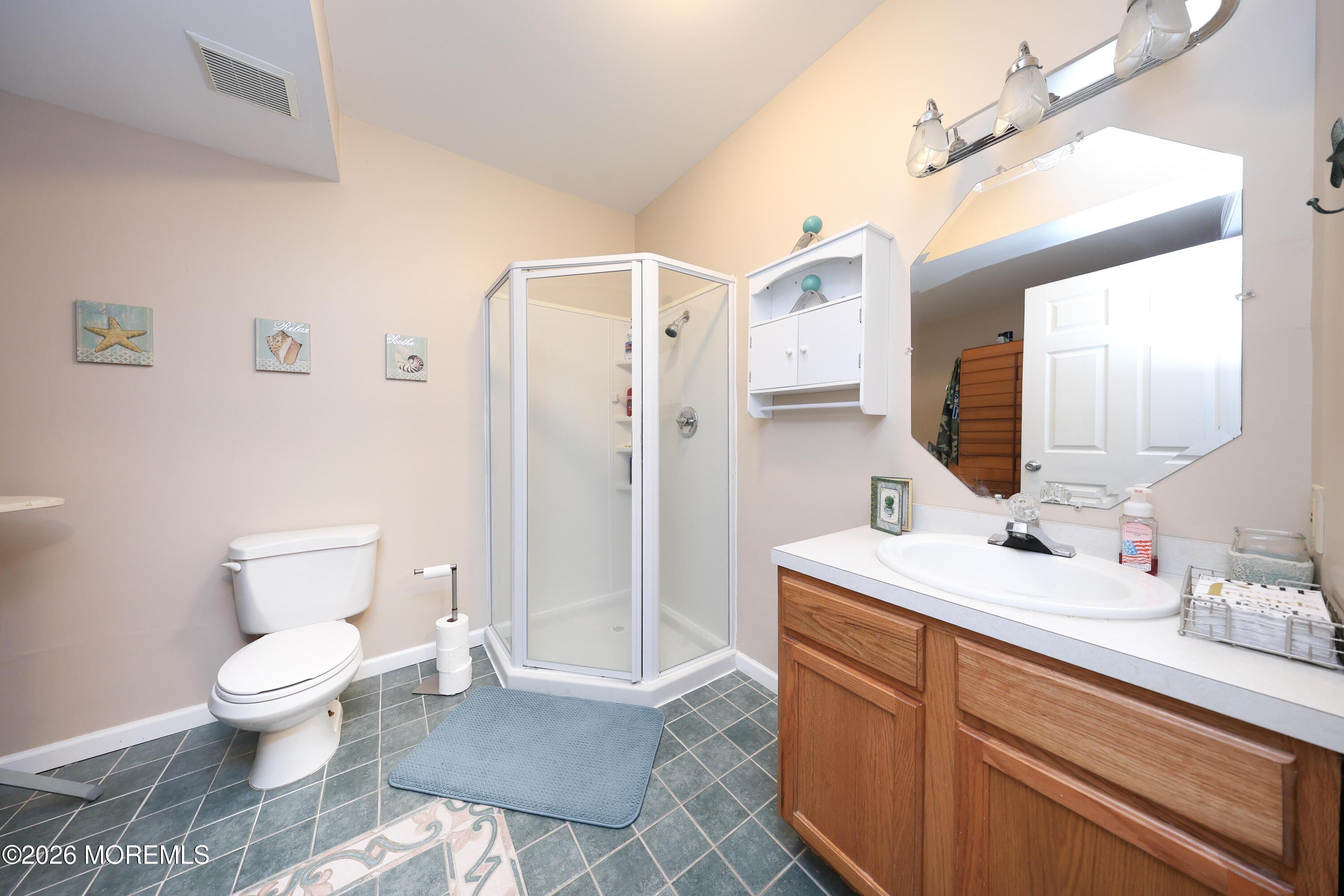 8 Clearbrook Court Howell, NJ 07731 - Photo 45 of 62 IMG_1206
