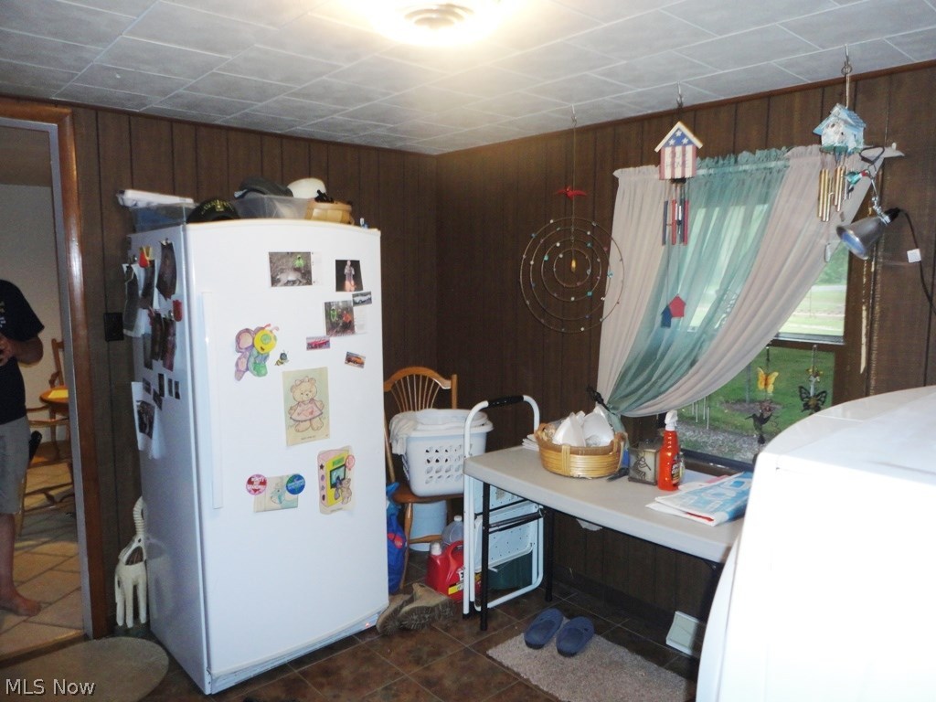 209 Prentice Road Northwest Warren, OH 44481 - Photo 17 of 23