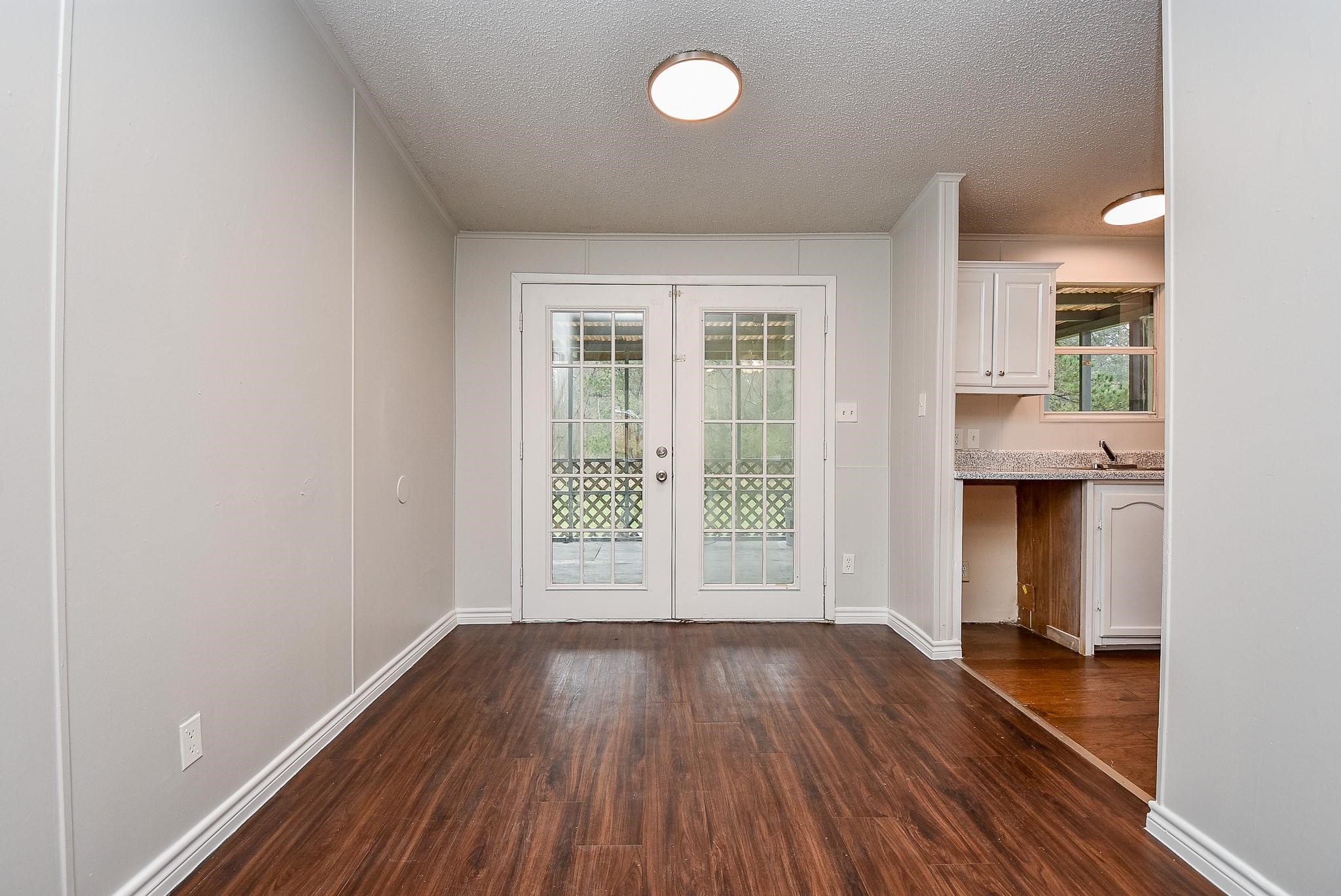 12754 Roy Harris Loop Conroe, TX 77306 - Photo 23 of 27