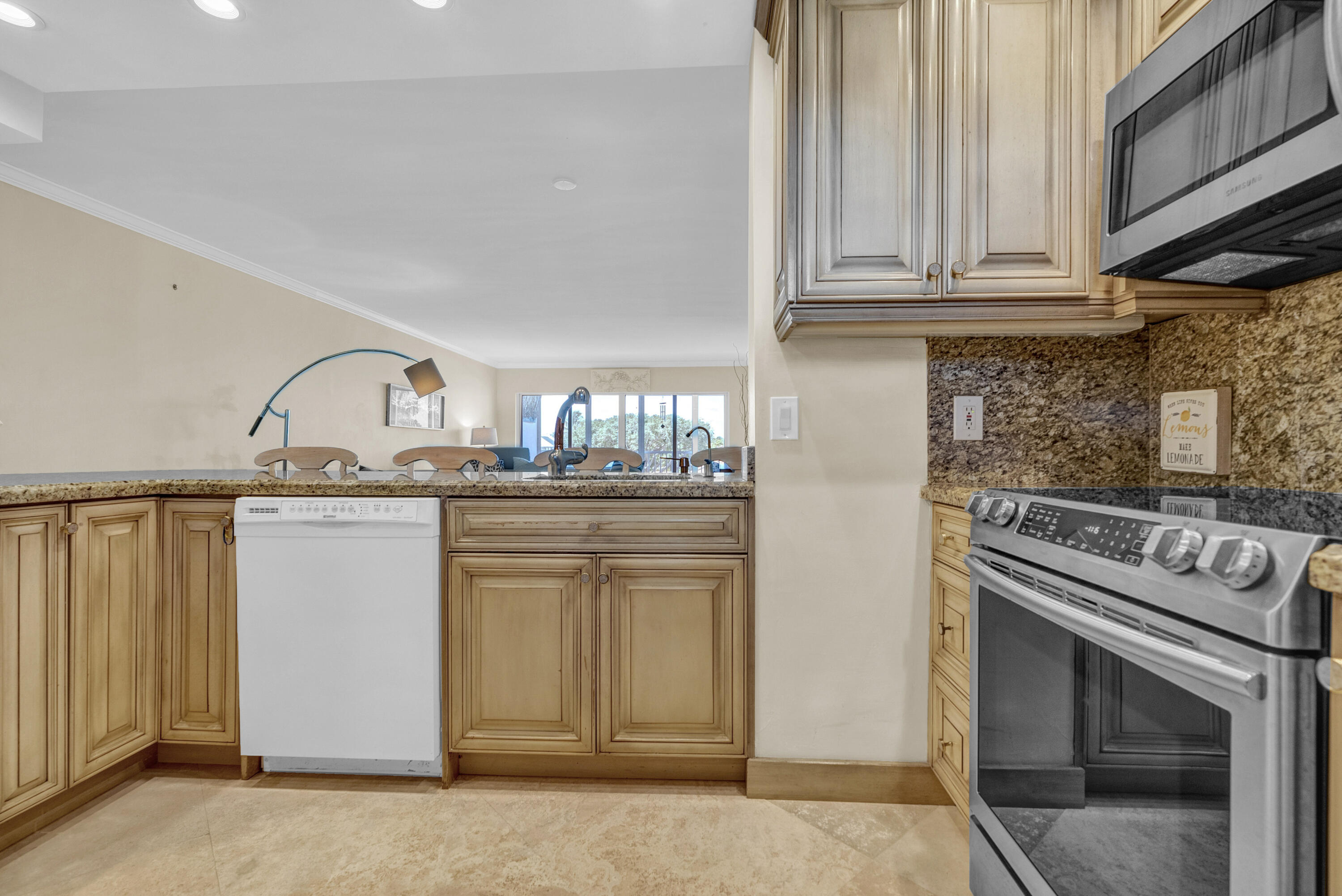 3050 Northeast 48th Court, Unit 305 Lighthouse Point, FL 33064 - Photo 11 of 45 Kitchen