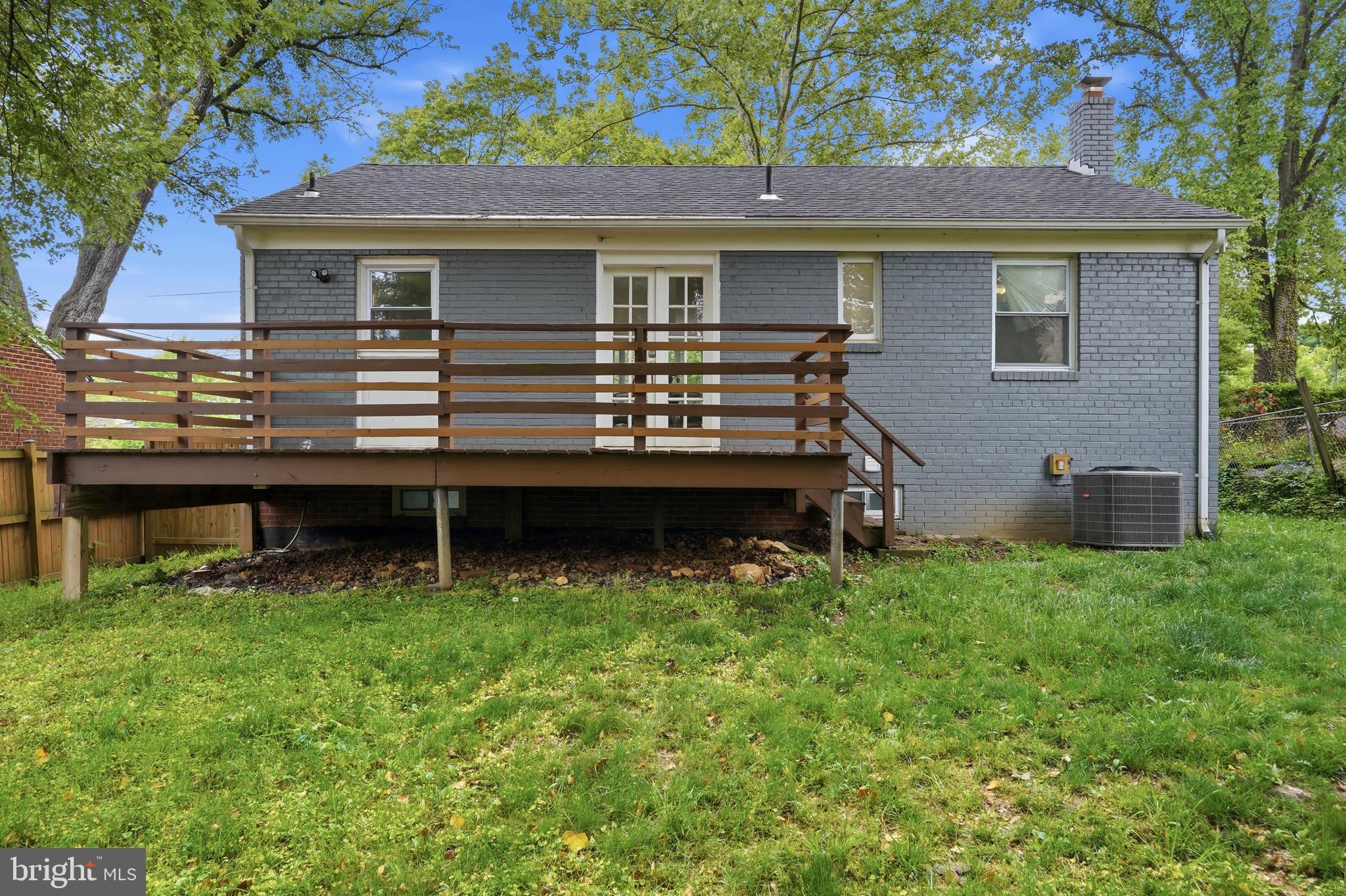 10813 Jewett Street Silver Spring, MD 20902 - Photo 33 of 36