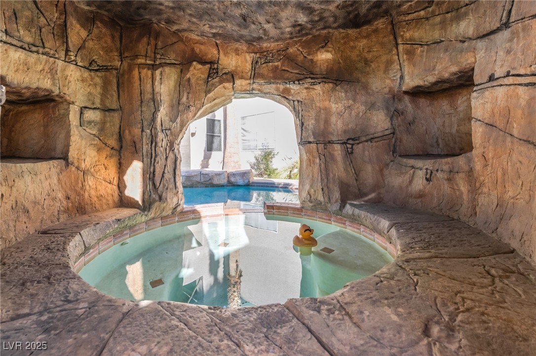 1341 Lime Point Street Las Vegas, NV 89110 - Photo 29 of 39