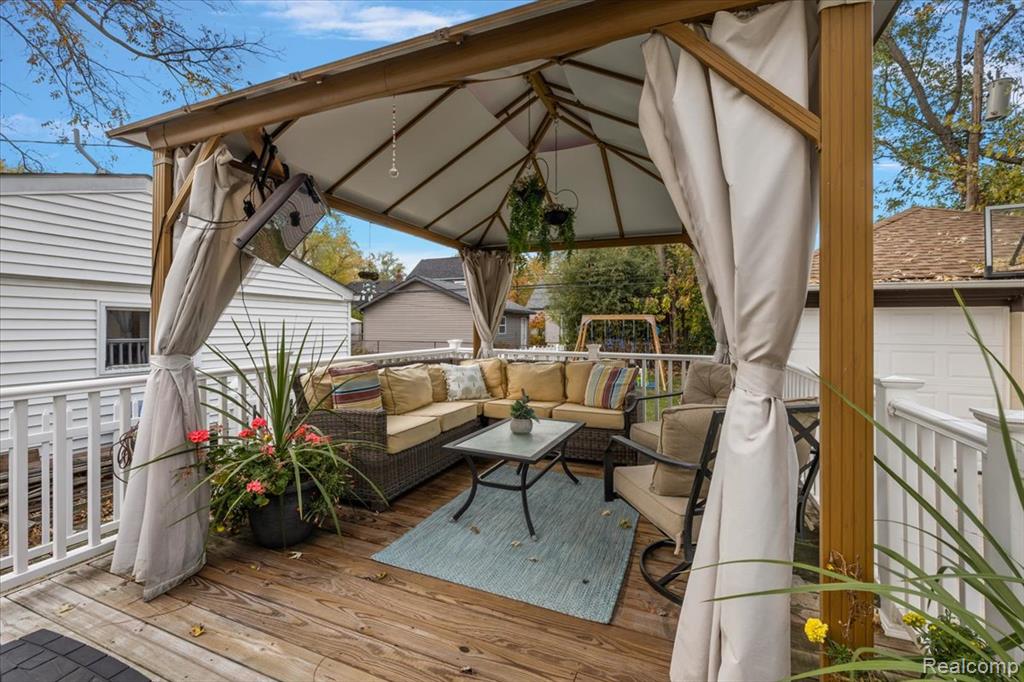 1908 Cambridge Road Berkley, MI 48072 - Photo 41 of 49