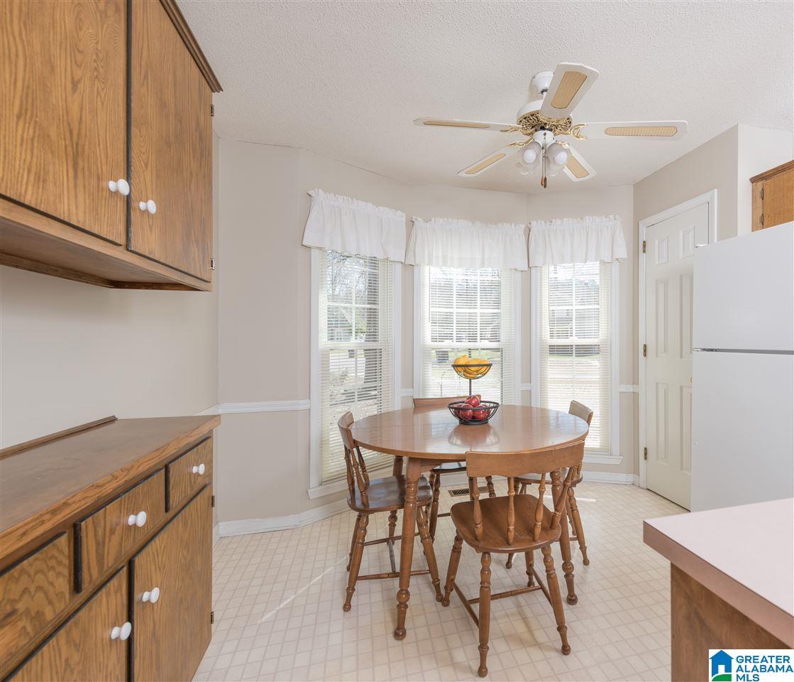 1300 Elm Circle Alabaster, AL 35007 - Photo 9 of 34